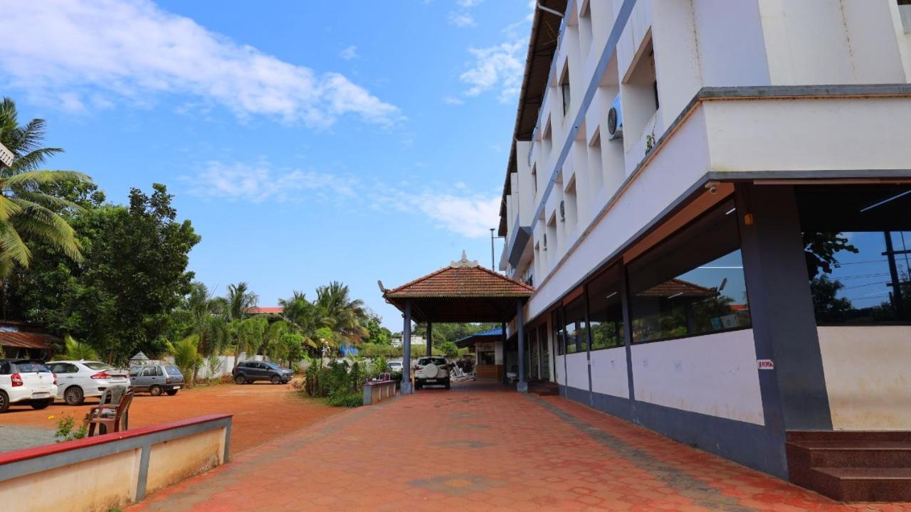 Hotel Kukuresidency Wadakkanchery Exteriér fotografie