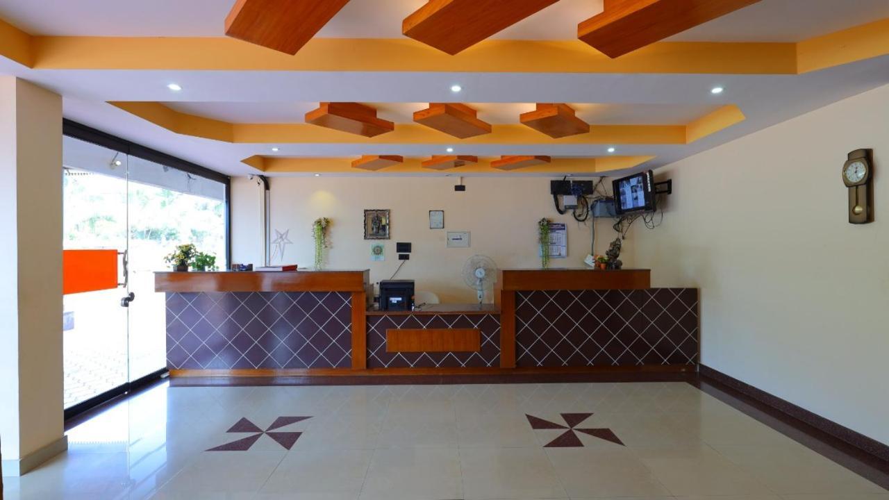 Hotel Kukuresidency Wadakkanchery Exteriér fotografie